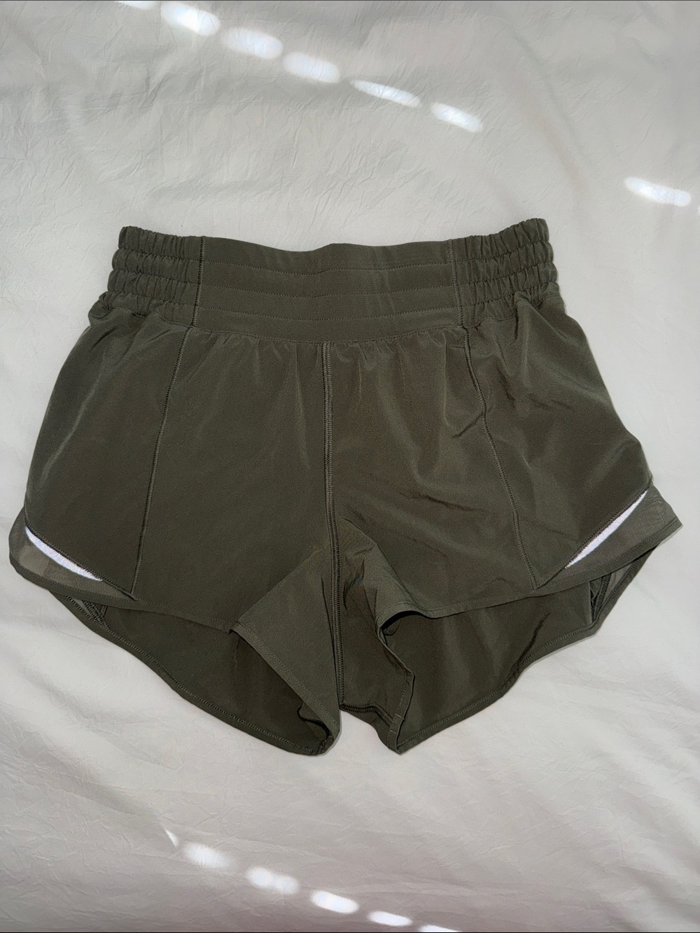 Lululemon athletica Woman’s Olive Green High-Rise Hottie Hot Shorts